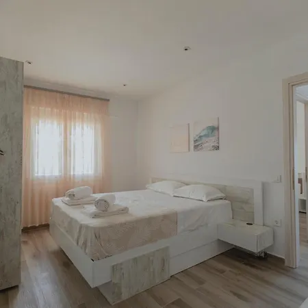 Apartment Casa Di Irene - Nea Iraklitsa